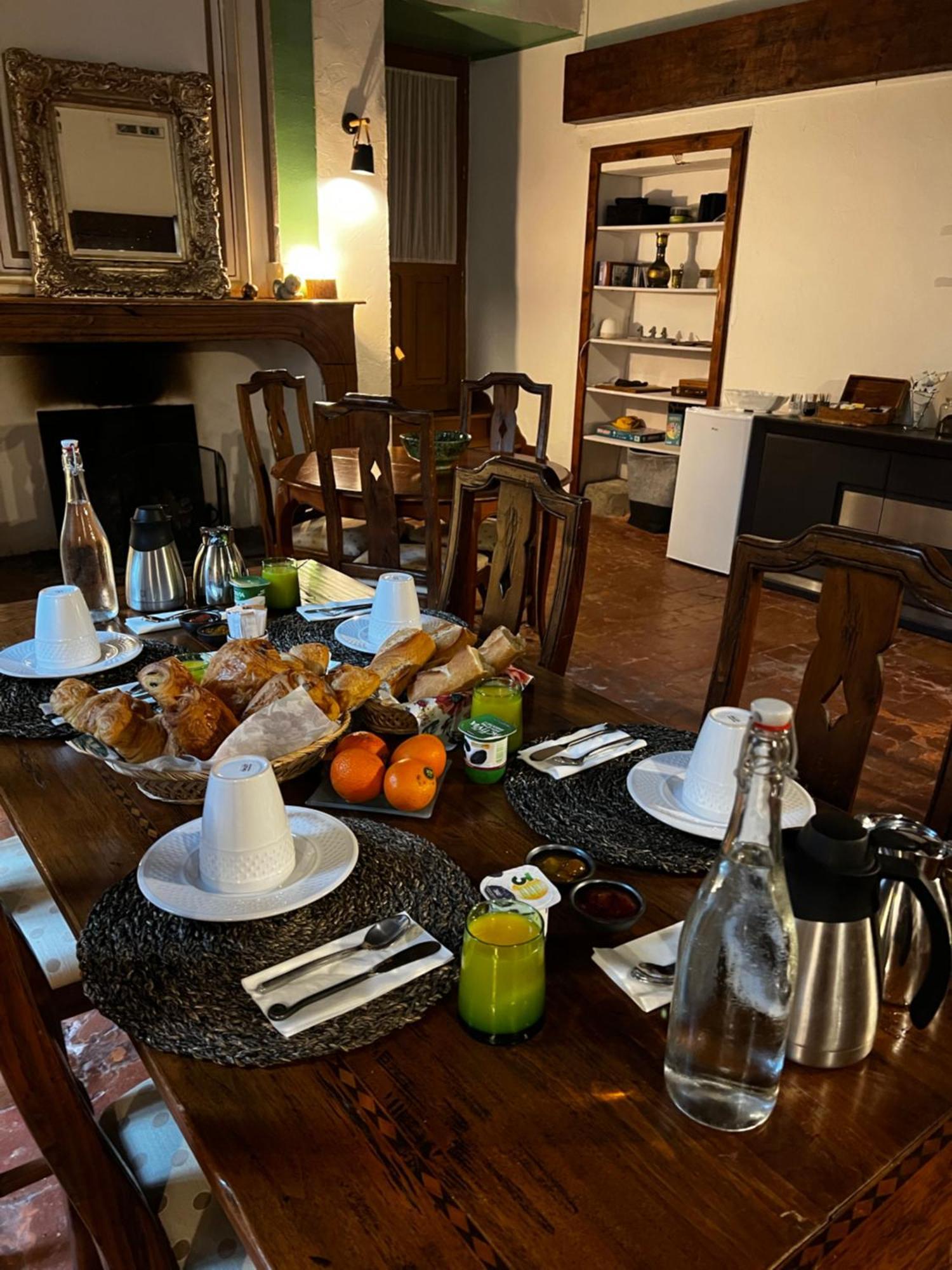 Sci Les Remparts De Mirepoix Bed & Breakfast Mirepoix  Dış mekan fotoğraf